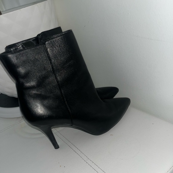 POINTED BOOTIES SUPER COMFY - Picture 2 of 4